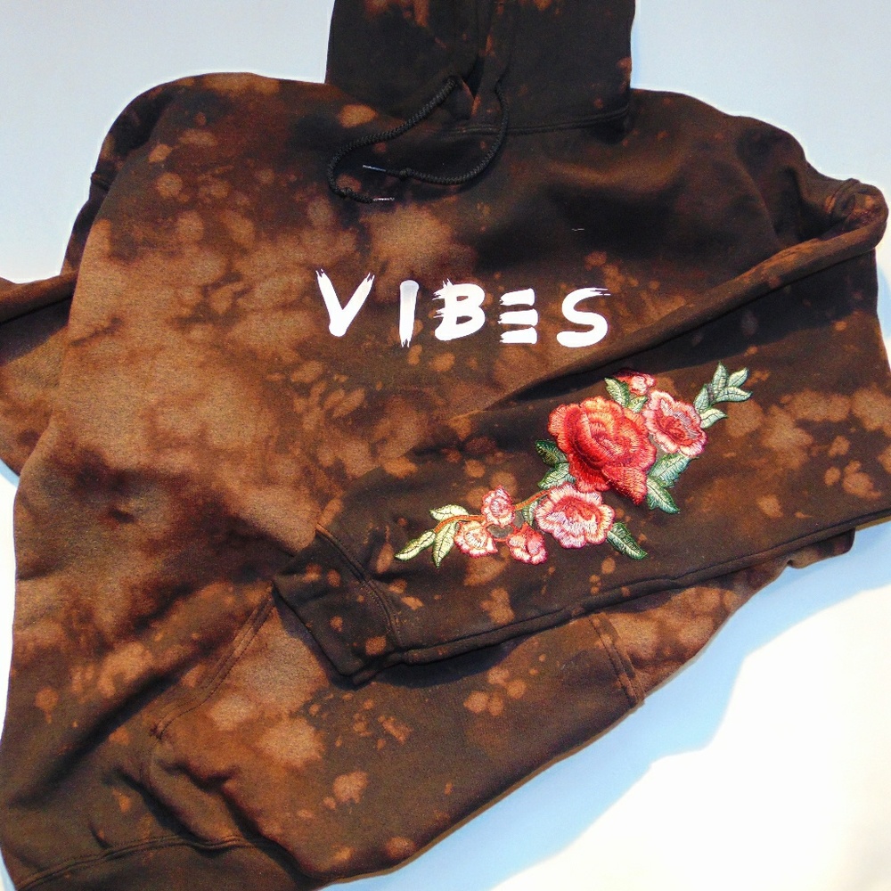 NWT Forever 21 Floral vibes Hoodie - Picture 3 of 4